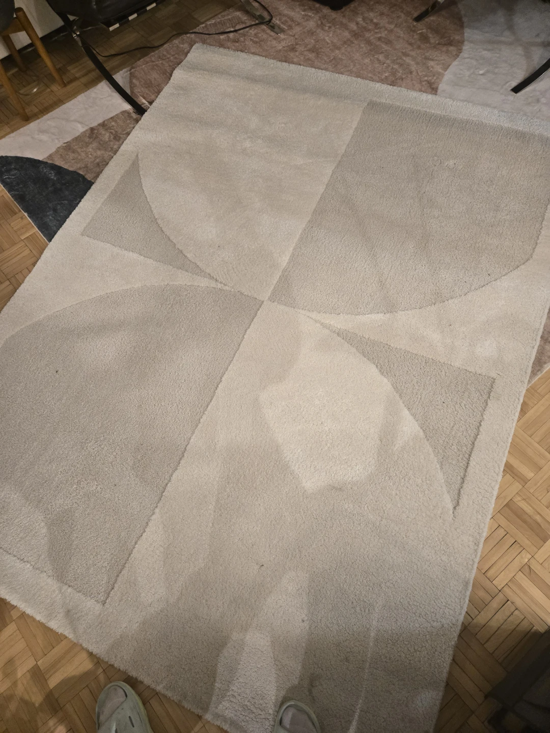Geometric Pattern Area Rug 5'3x7