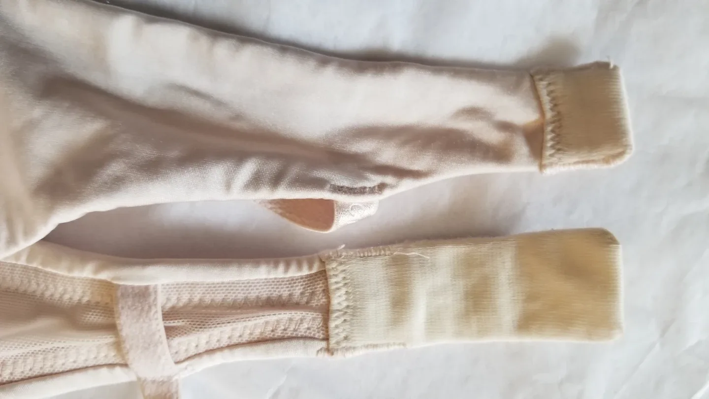 H&M Bra image indicator(7)