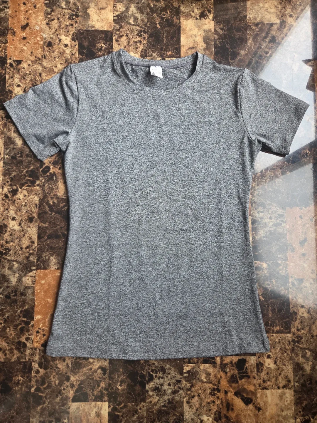 Brand New Women T shirt S-M