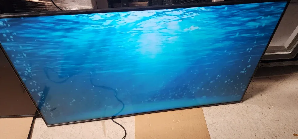 NOT NEGOTIABLE! 2024 CRYSTAL UHD TV SMART TV!! FIRM PRICES image indicator(4)