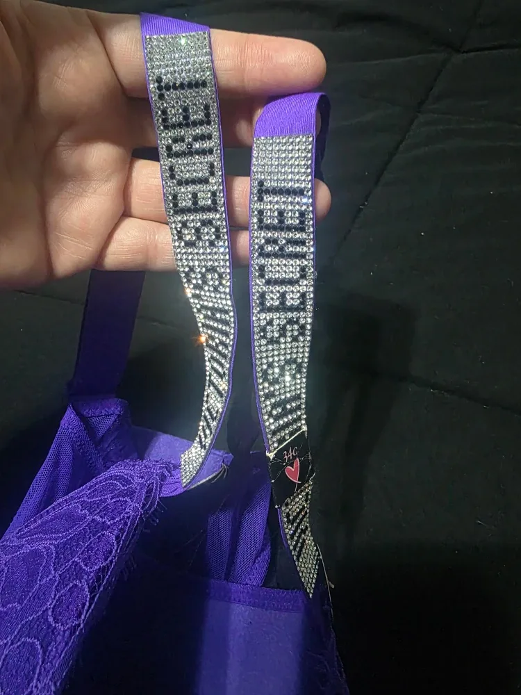 Victoria's Secret Very Sexy Push-Up Bra 34C image indicator(5)