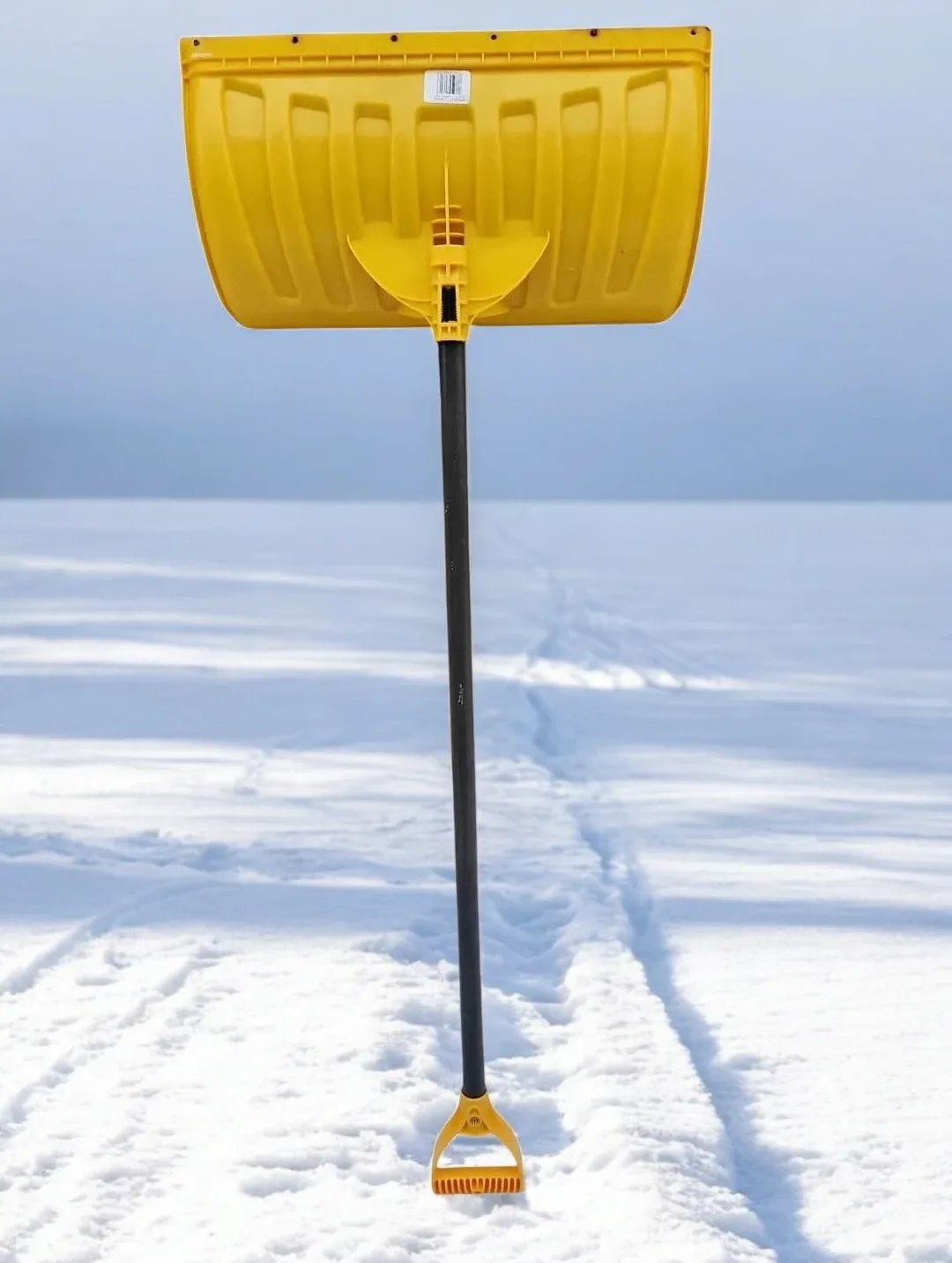 Garant Yellow Snow Shovel image indicator(3)