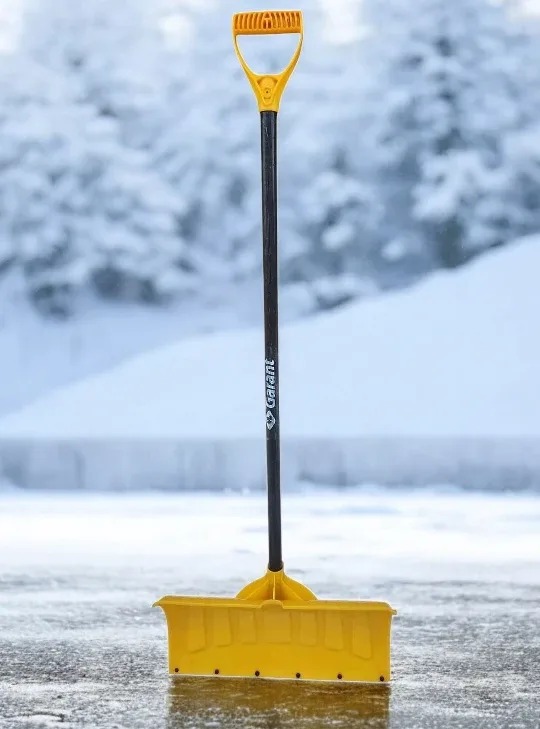 Garant Yellow Snow Shovel image indicator(4)