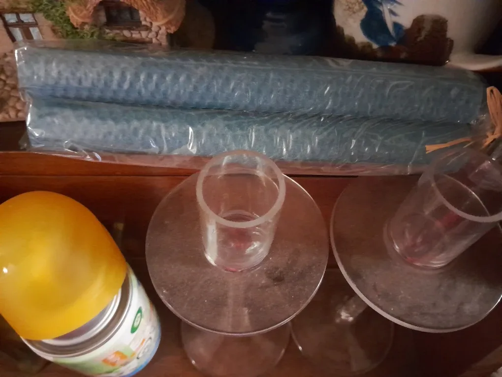 Pair of Glass Candlestick Holders image indicator(2)