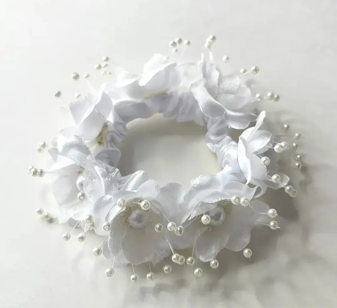 Floral Bun Maker hair bands image indicator(5)