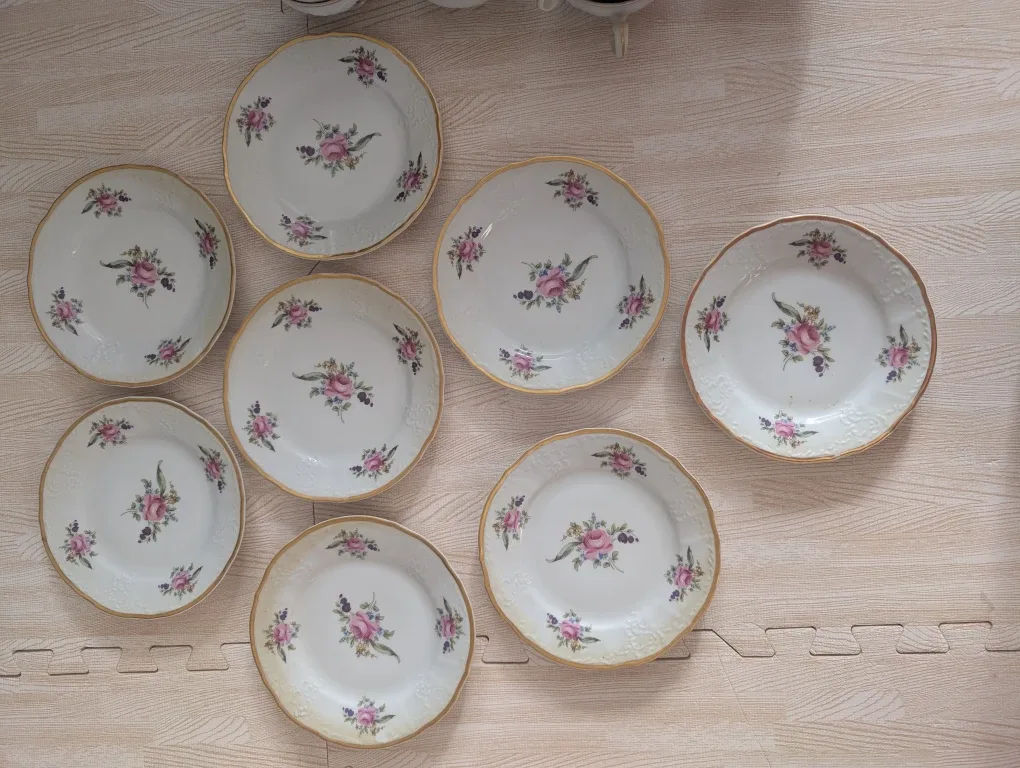 Bernadotte Sonata Porcelain Fine de Bohème Tea Cups and Saucers image indicator(6)