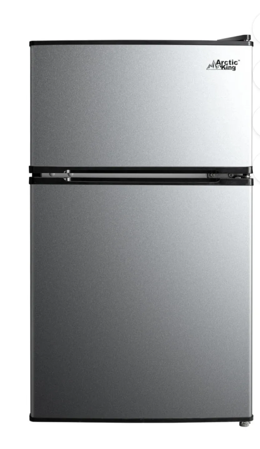 Arctic King Mini Fridge - Compact Refrigerator image indicator(4)