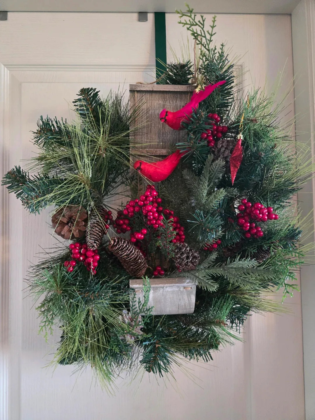 Christmas Wreath with Cardinals image indicator(2)