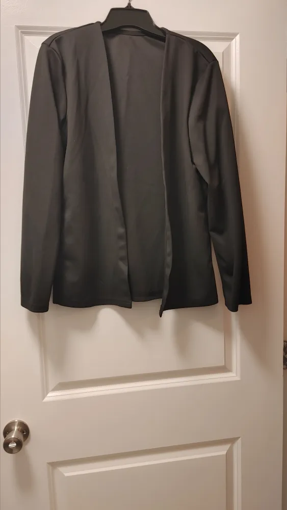 Black Open Front Blazer size Medium