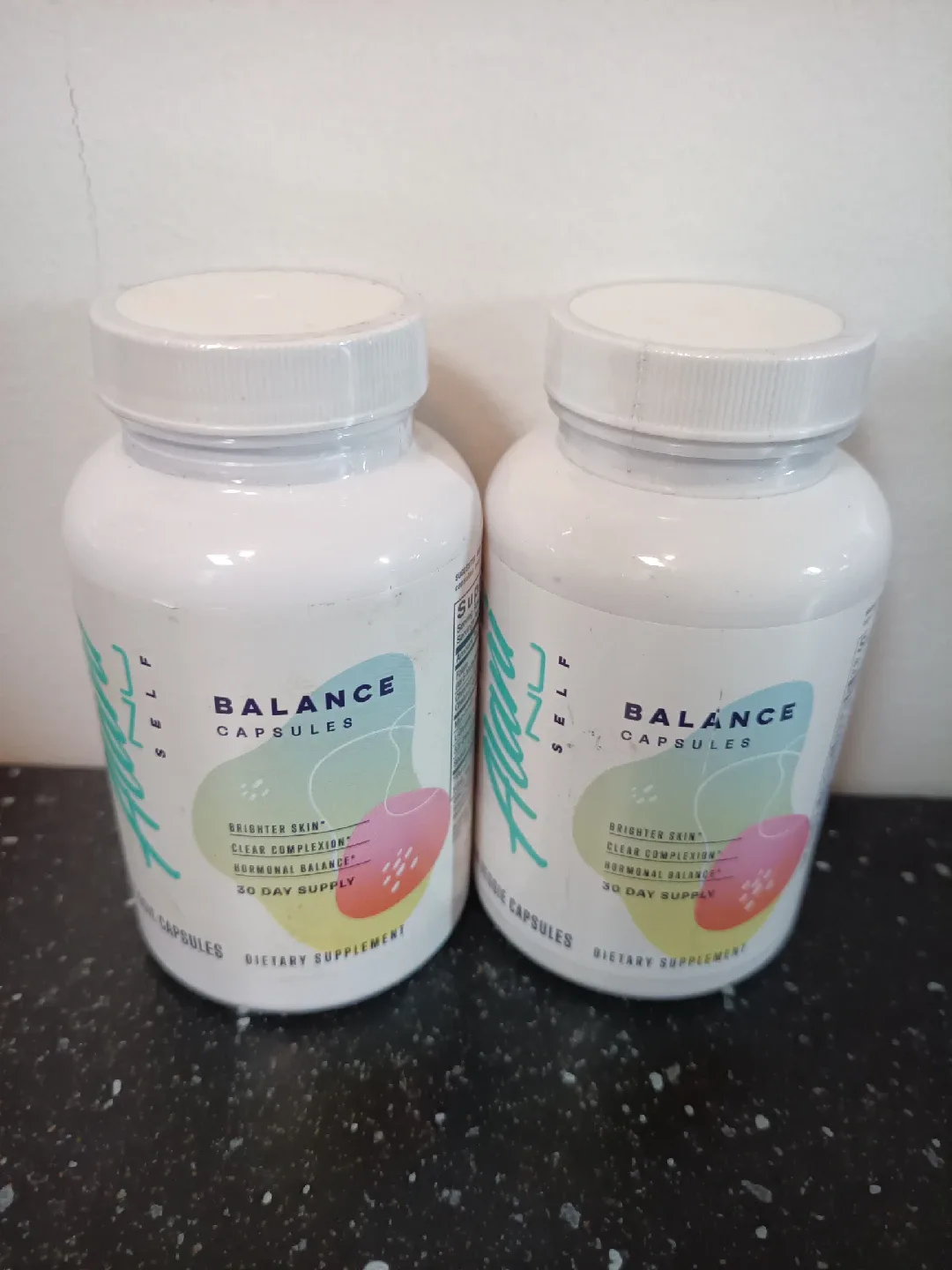 Alani Nu Balance Capsules - Hormonal & Weight Support image indicator(2)