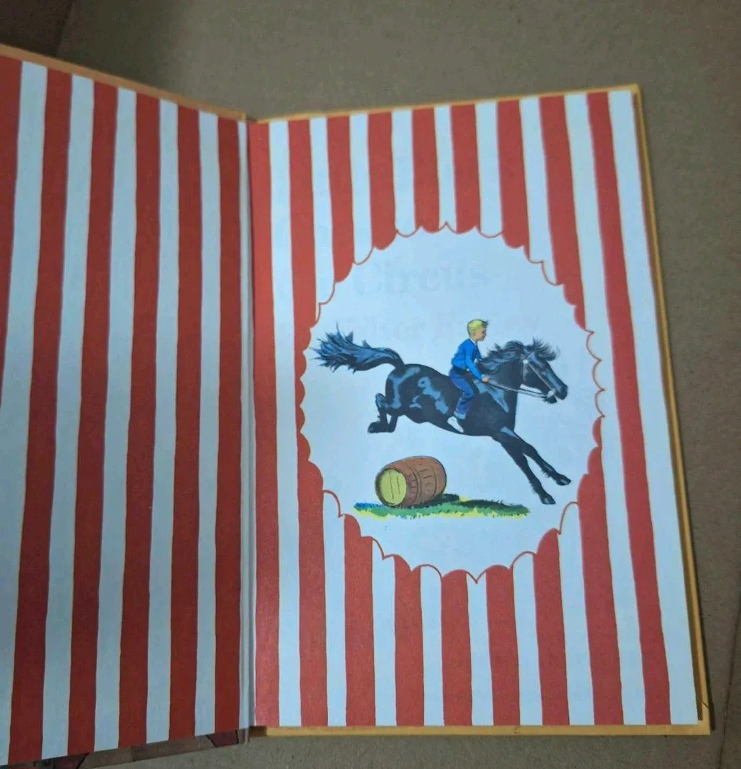 Vintage Little Black Goes to the Circus! Beginner Book image indicator(2)