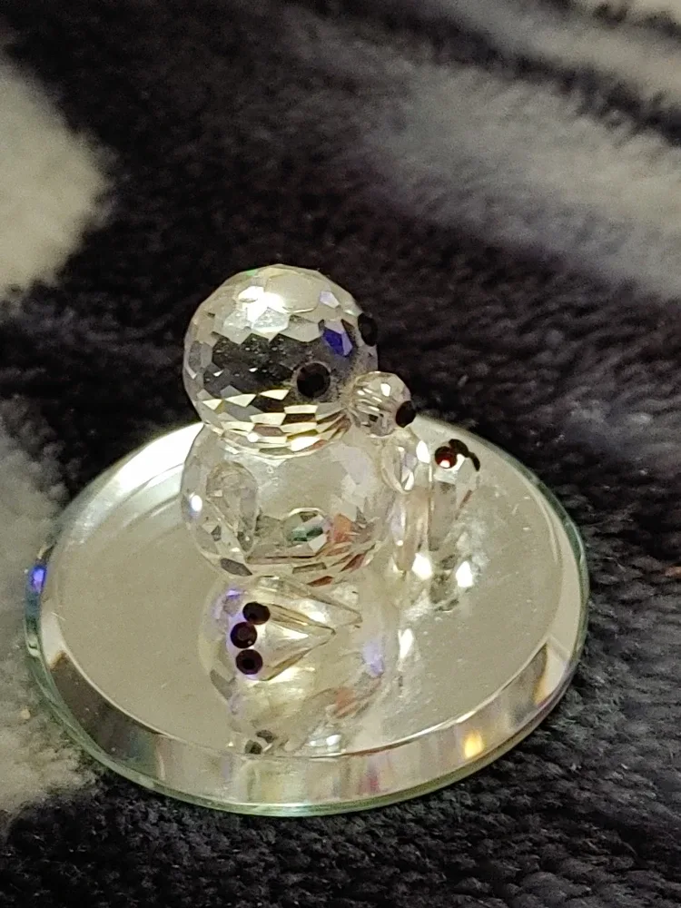 Swarovski Crystal Figurine image indicator(2)