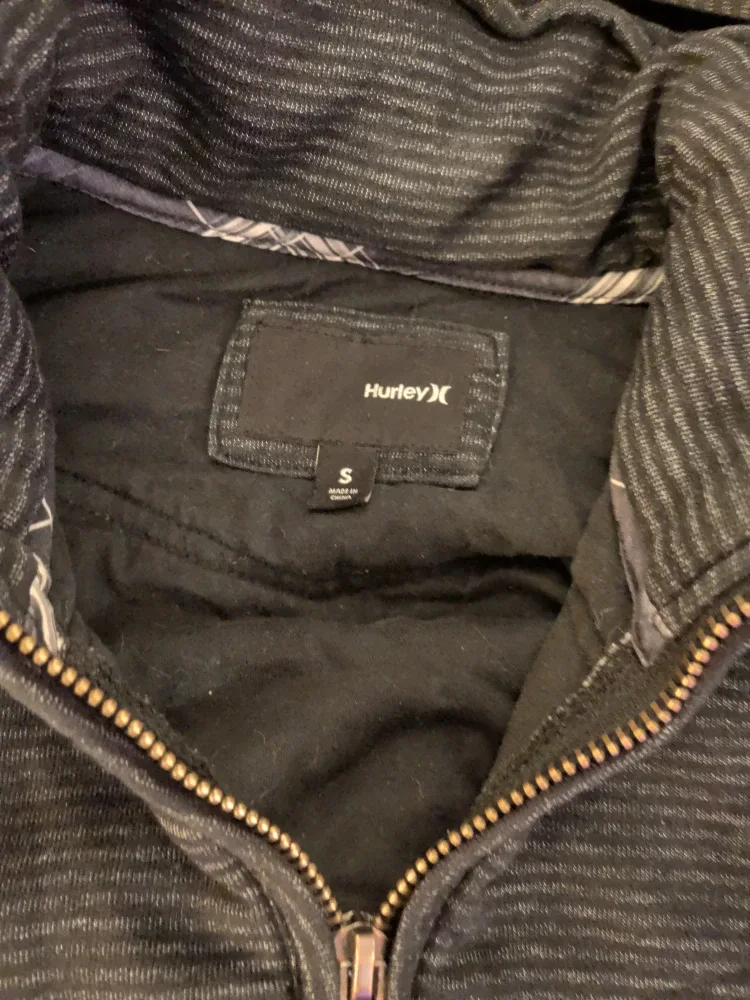 Hurley Full Zip Hoodie - Size S image indicator(6)