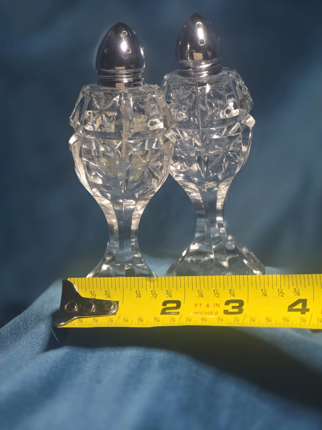 Crystal Salt & Pepper Shakers - Like New - photo 4