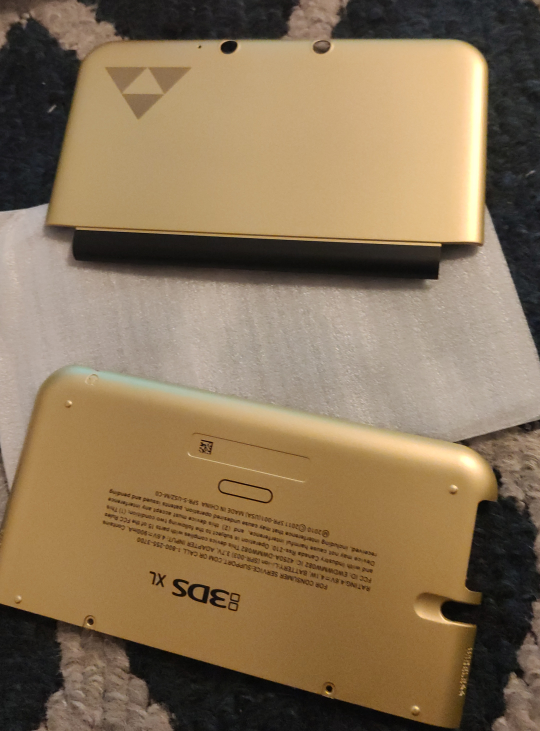 Nintendo 3DS XL Shell- Zelda Edition