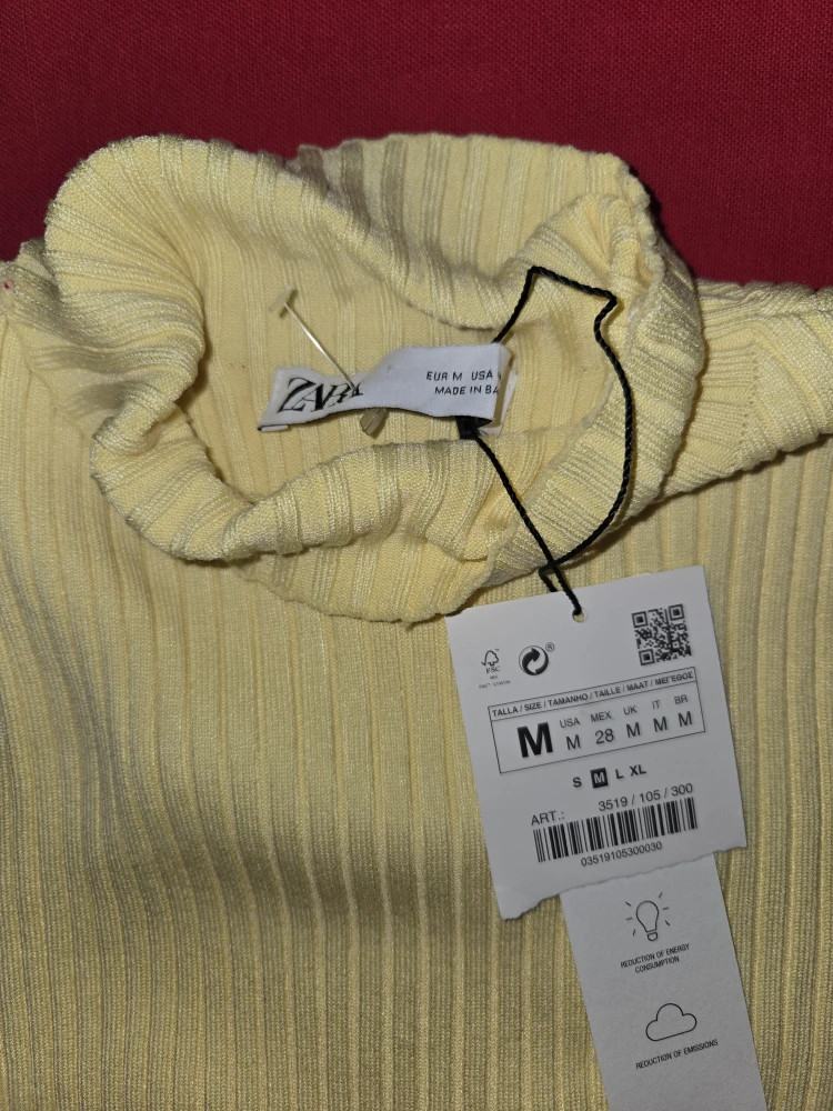 Zara Yellow Turtleneck - photo 3