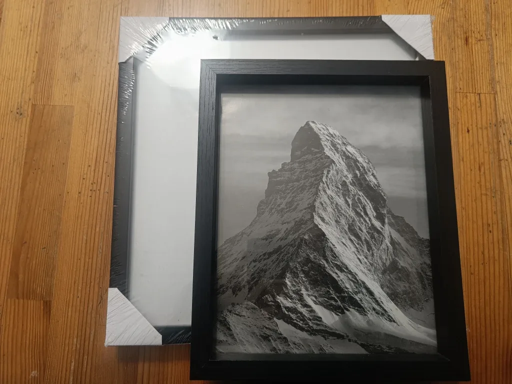 Frameworks Picture Frames, Black, 4x6 & 8x8