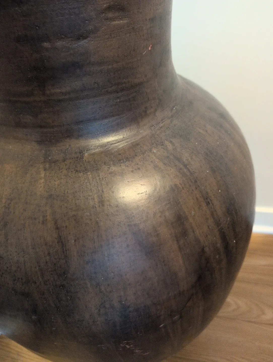 EXTRA Large Decorative Vase - 3' Tall - Excellent condition image indicator(4)