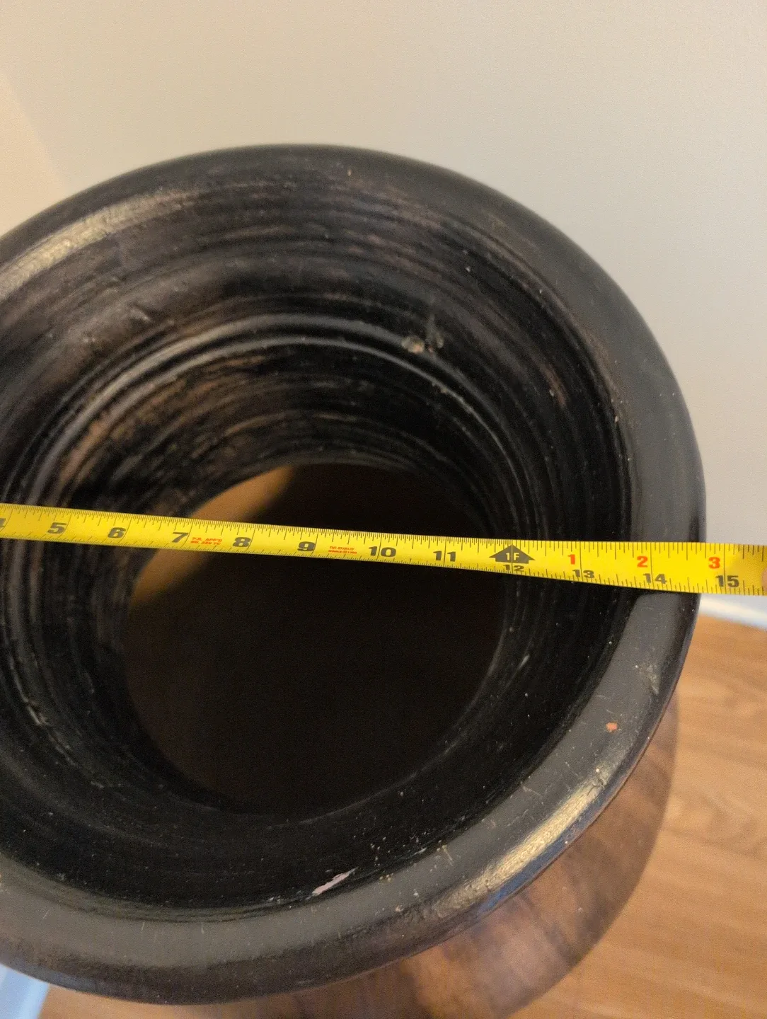 EXTRA Large Decorative Vase - 3' Tall - Excellent condition image indicator(7)