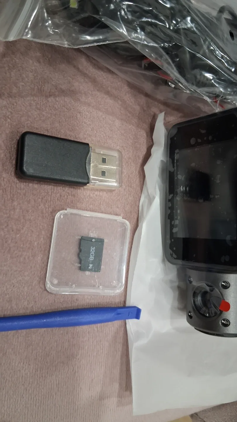 3 Channels Dash Camera 4K DVR Recorder 32Gb Card image indicator(6)