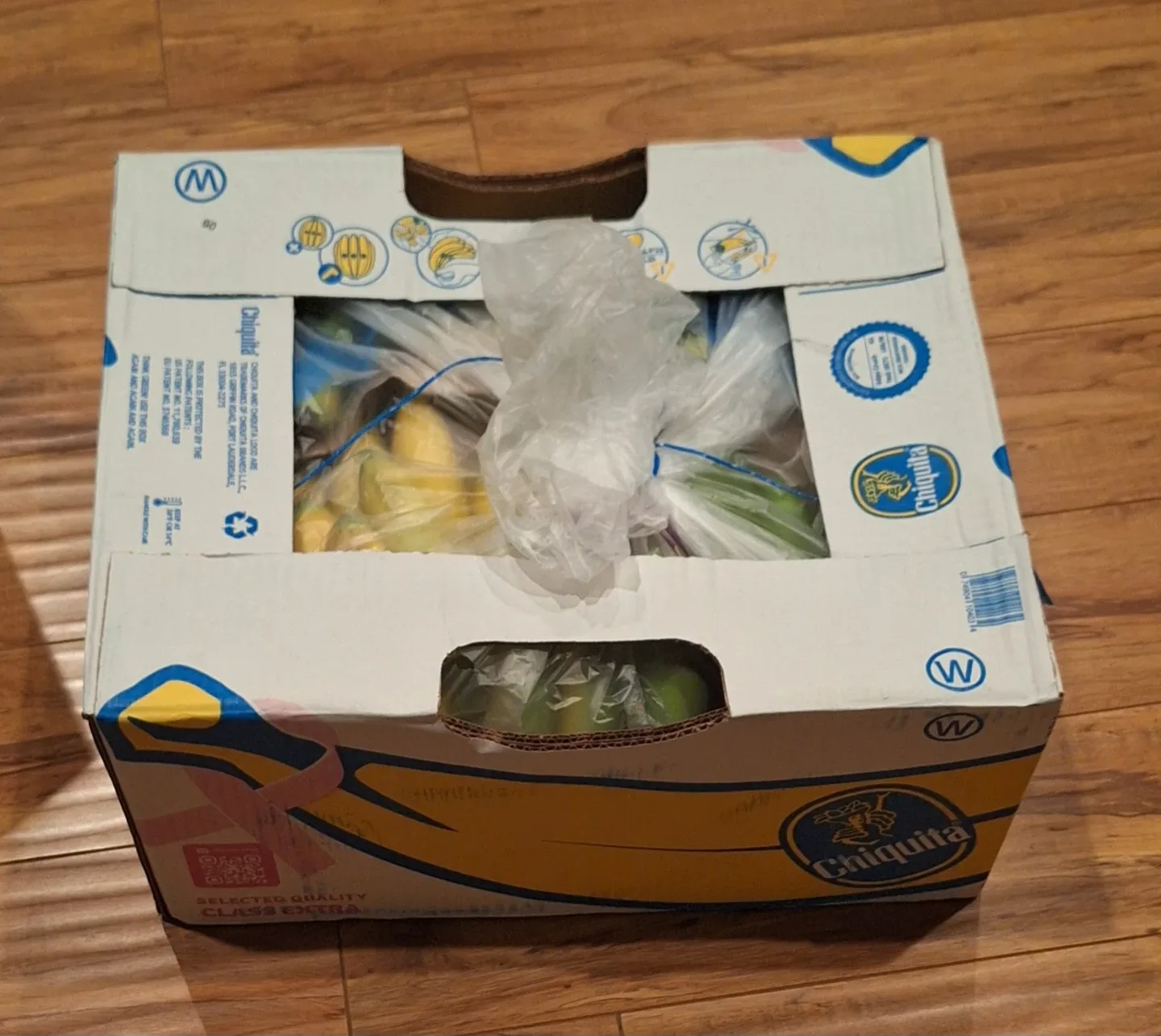 Chiquita Banana Box thumbnail
