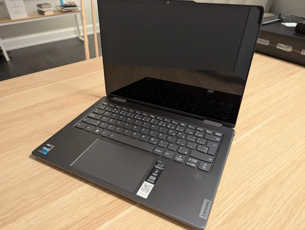 Lenovo Yoga 7 14 inches Laptop