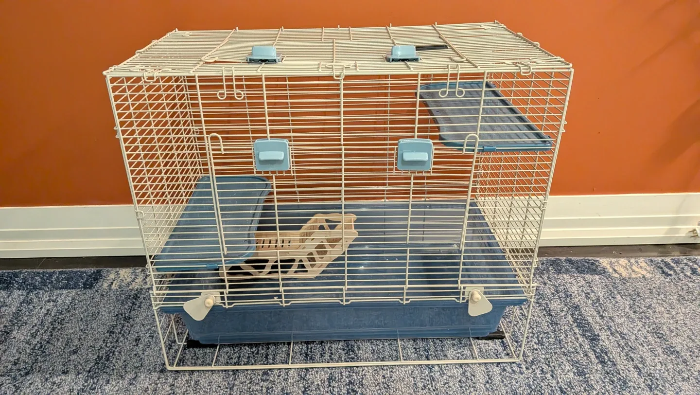 Small Animal Cage - Blue Base