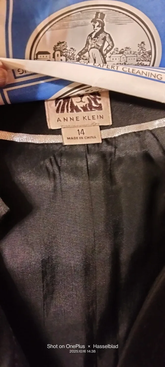 Anne Klein Black 2pcs Skirt outfit - Size 14 image indicator(3)