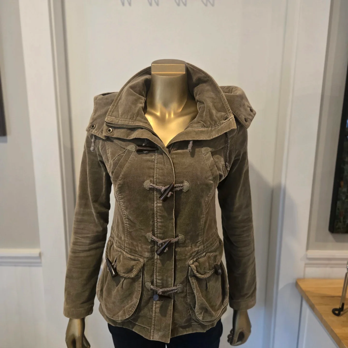 Vintage BESS Olive Green Corduroy Duffle Jacket image indicator(2)