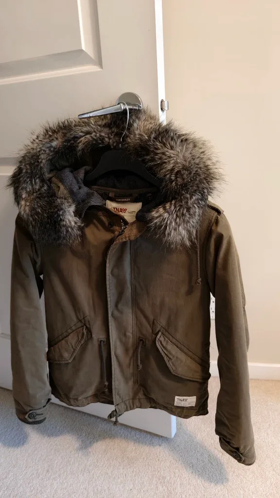 TNA Sandhurst Military Issues two in one Parka image indicator(8)