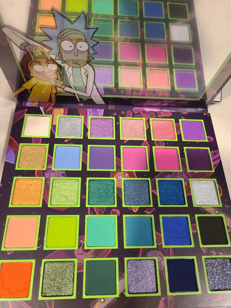 Glamlite Rick and Morty 30 Shade Palette image indicator(2)