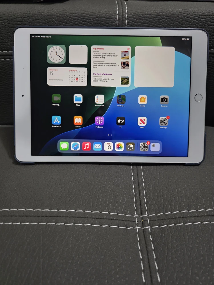 Apple iPad Mini - photo 3