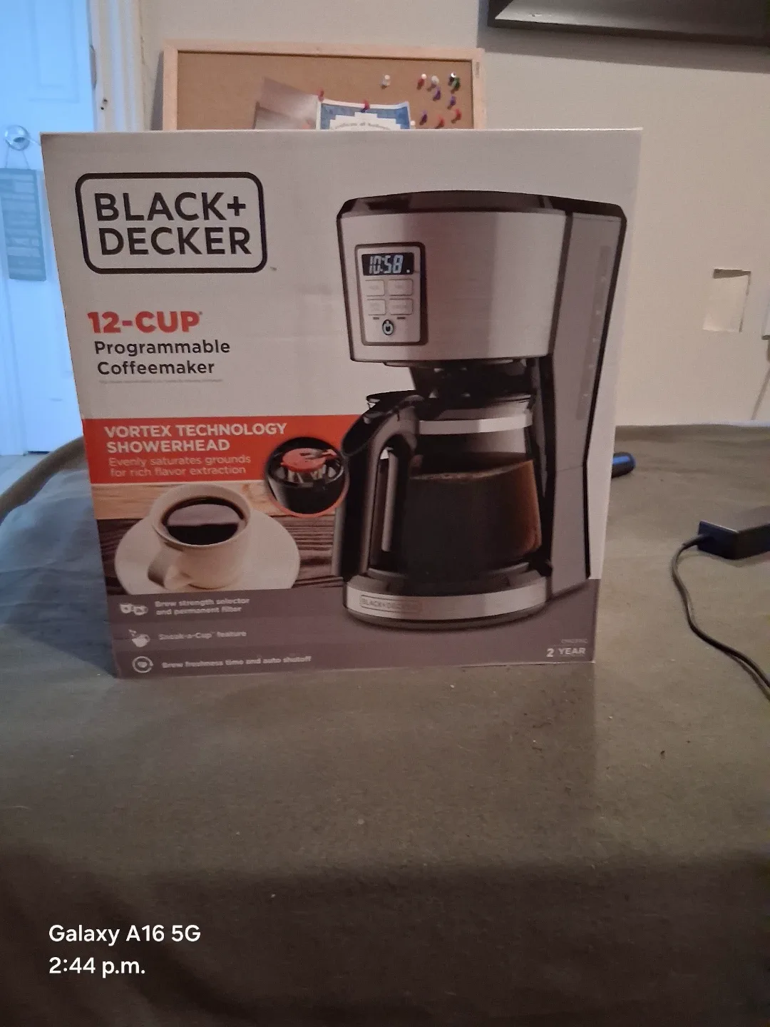 Black+Decker 12-Cup Programmable Coffeemaker - New image indicator(2)