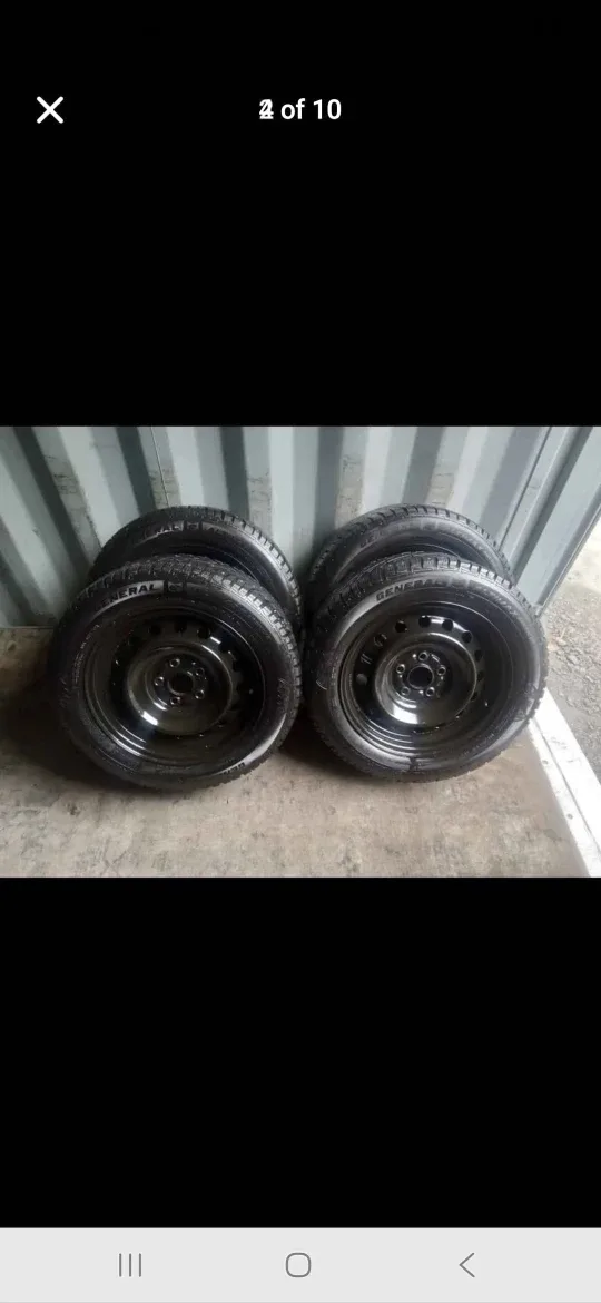 Set of 4 GENERAL winter tires on rims Size: 215/55R16