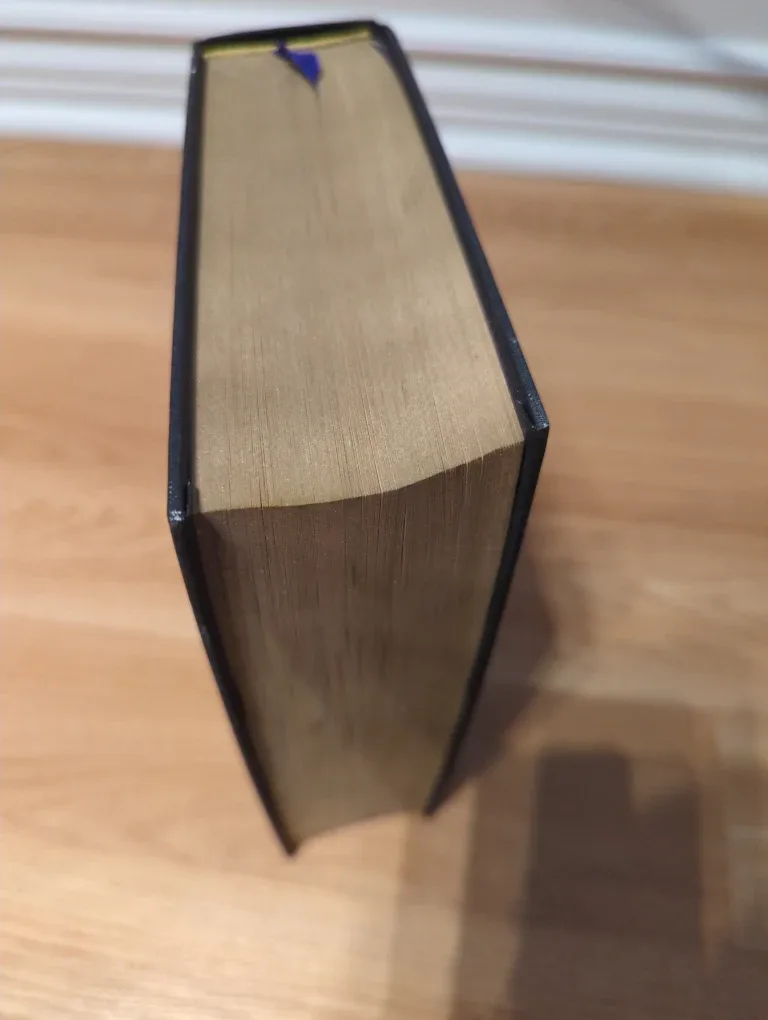 Harry Potter and the Deathly Hallows by J.K. Rowling image indicator(2)