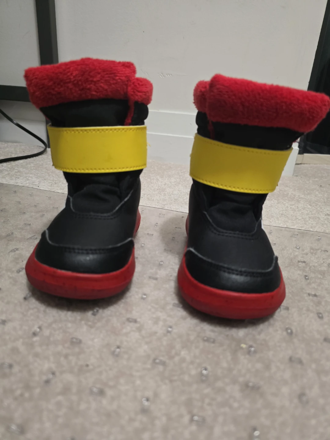 Adidas Disney Toddler' Winter Boots - Size 6 US Toddlers - photo 2