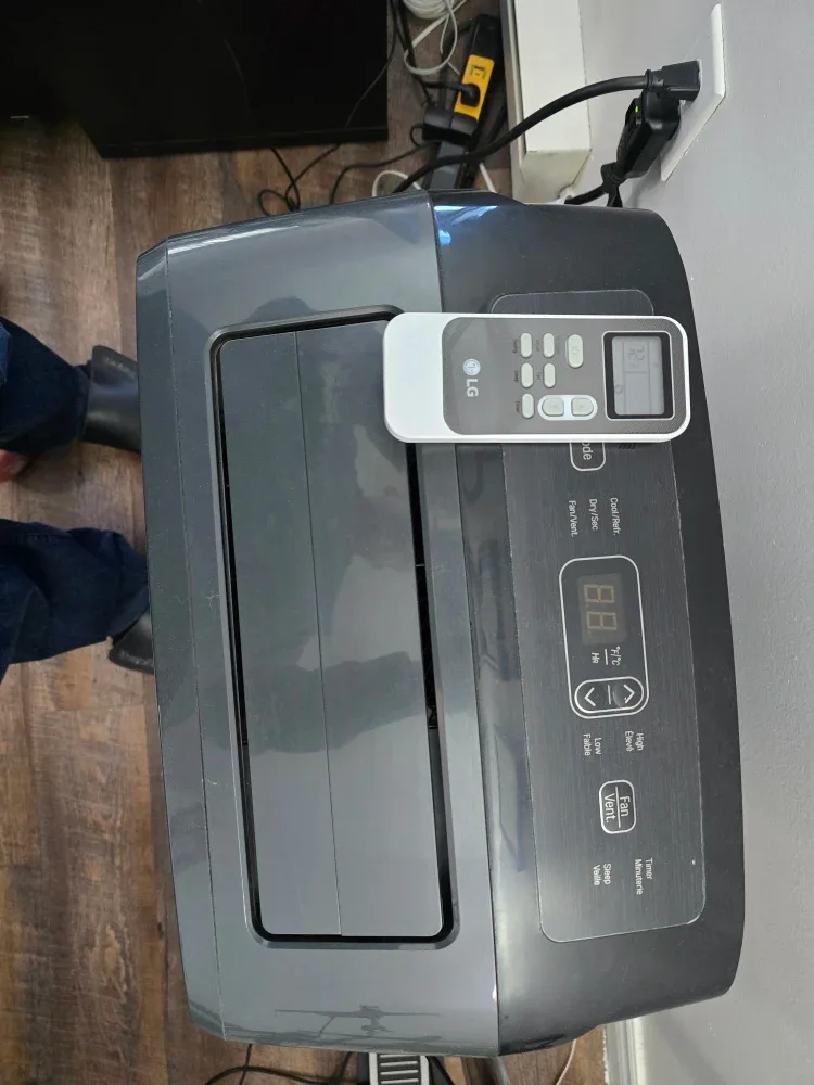 LG Portable AC and humidifier