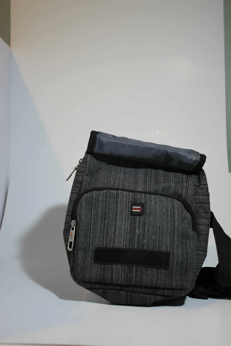 New SwissGear Travel Bag Collection - RFID & Tablet Slings image indicator(9)