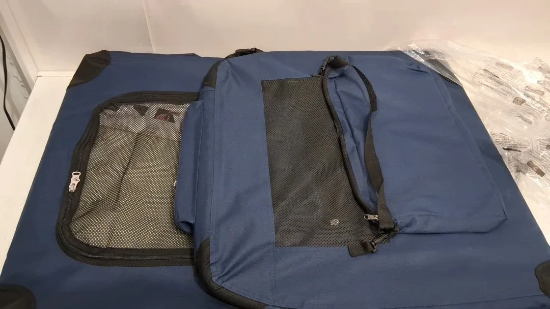 FOLDABLE DOG CARRIER WITH METAL FRAME AND POCKETS xxxl 40'' X 27 image indicator(3)