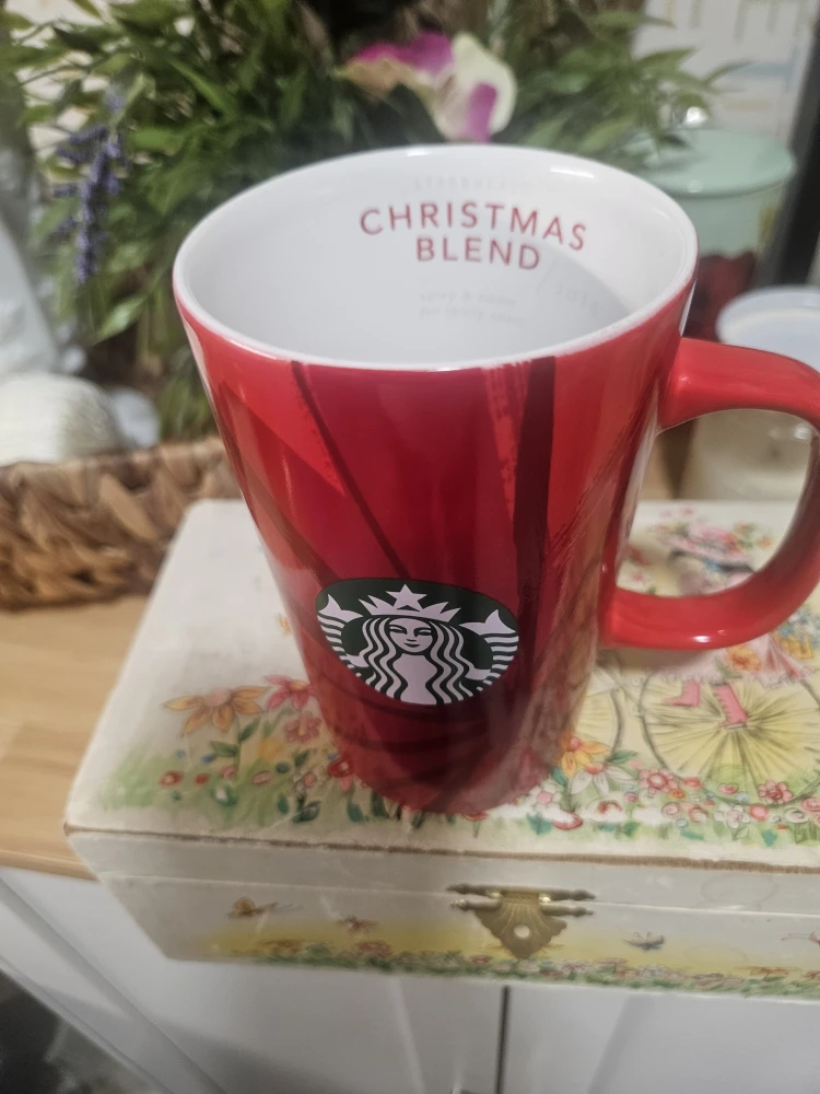 X- MAS Starbuck red coffee/ tea  tall mug 12 oz