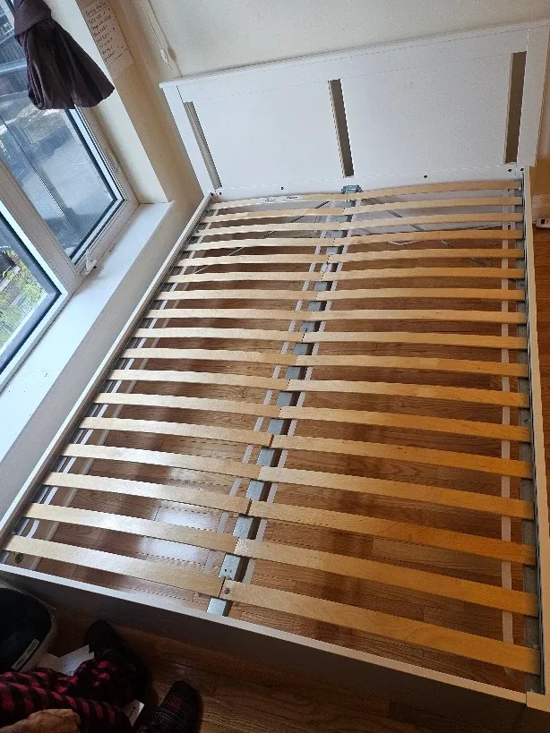 IKEA Hemnes Queen Size White Bed Frame image indicator(2)