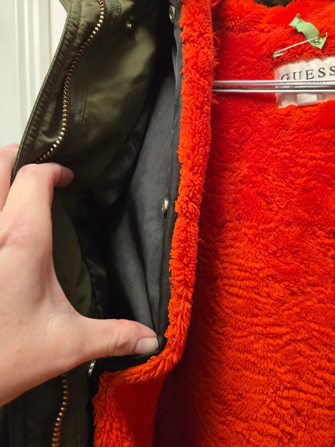 Freshly Drycleaned Guess Olive Green Winter Parka - Size L image indicator(9)