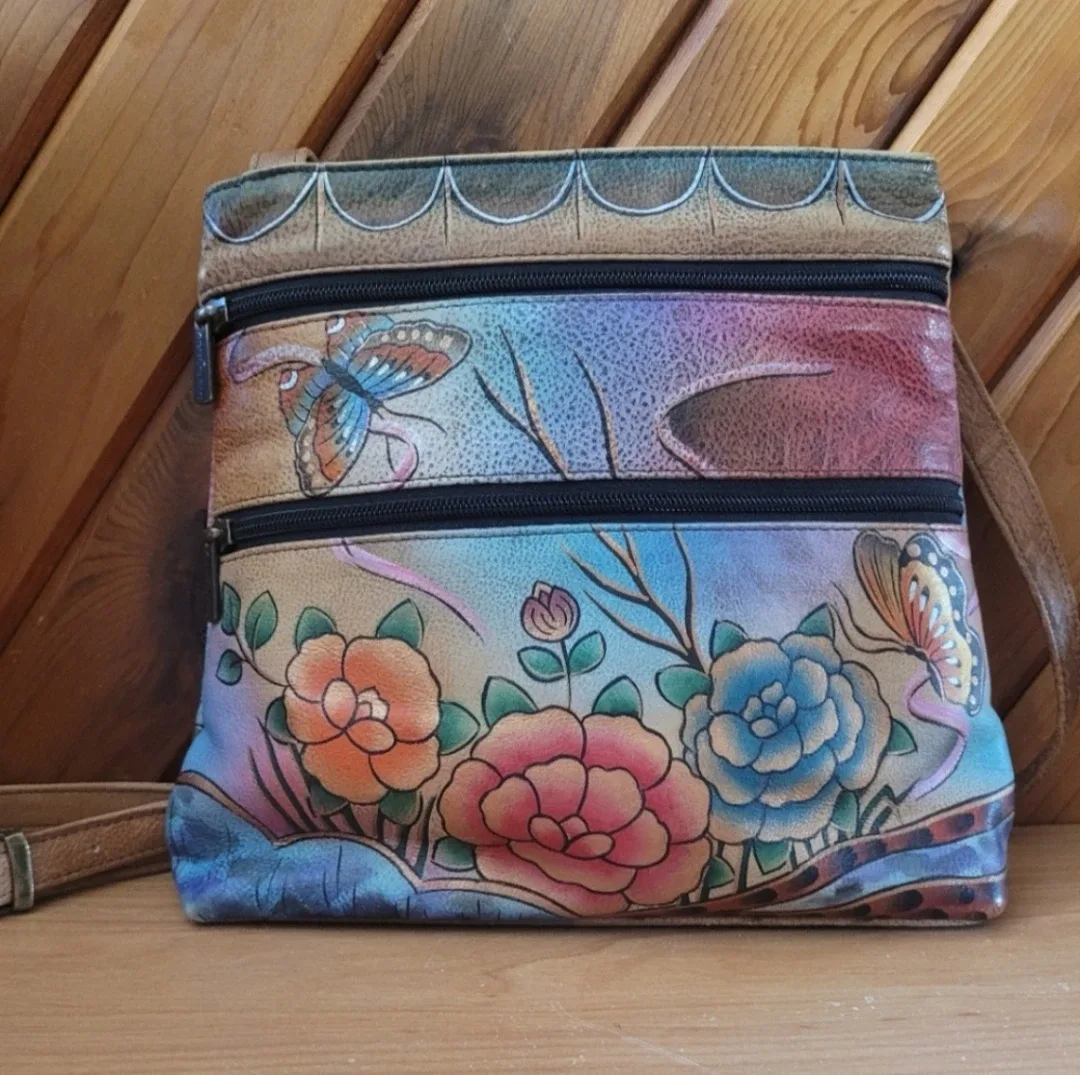 Anuschka Leather Bag image indicator(2)