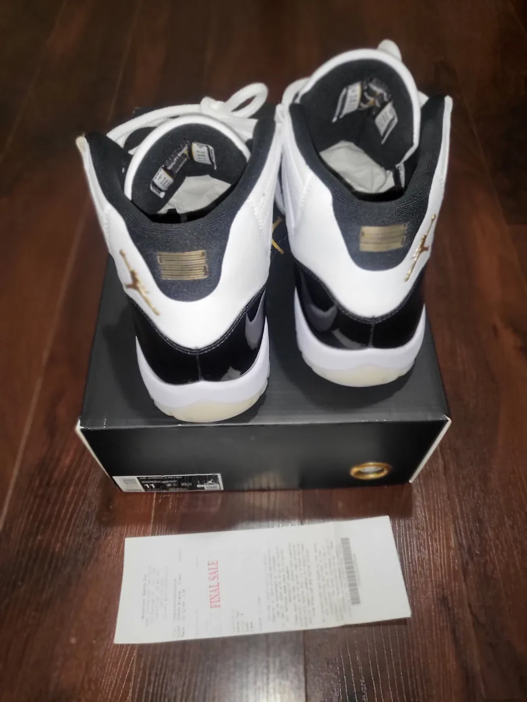 Air Jordan 11 Retro Concord Size 11 image indicator(2)