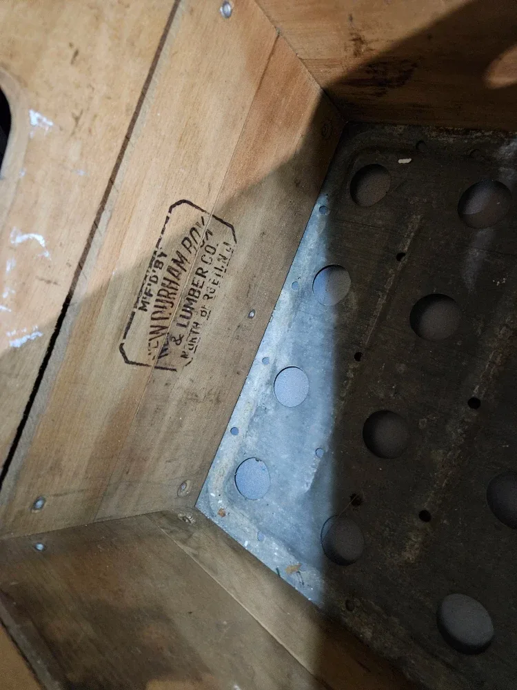 Queens Farms Inc. Wooden Crate - Ozone Park L.I. image indicator(7)