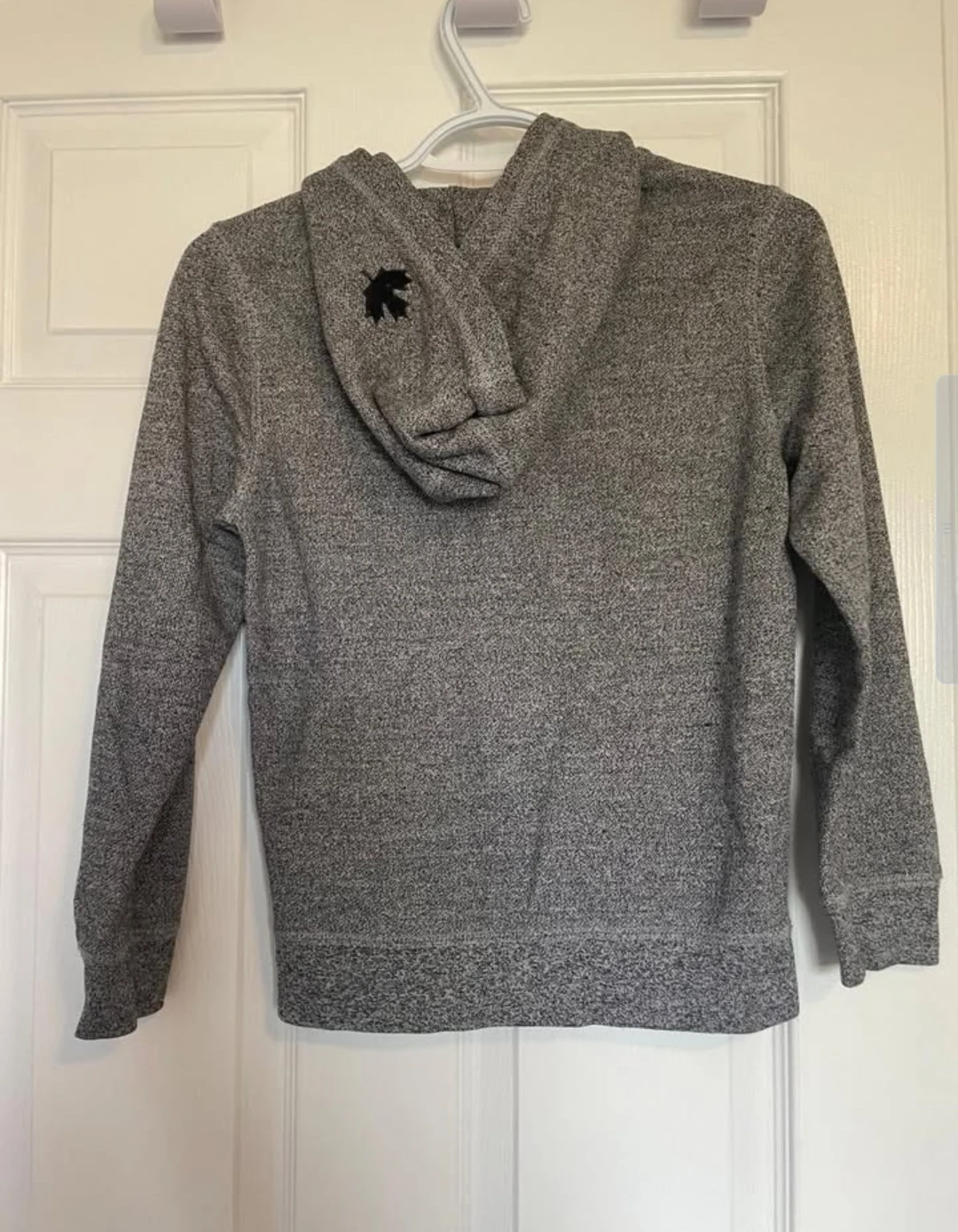 Boys sweaters (Barely used) - Various brands & sizes - photo 2