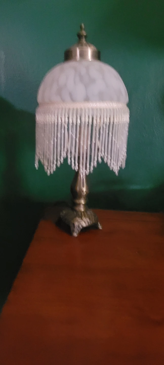 Vintage Style Beaded Table Lamp