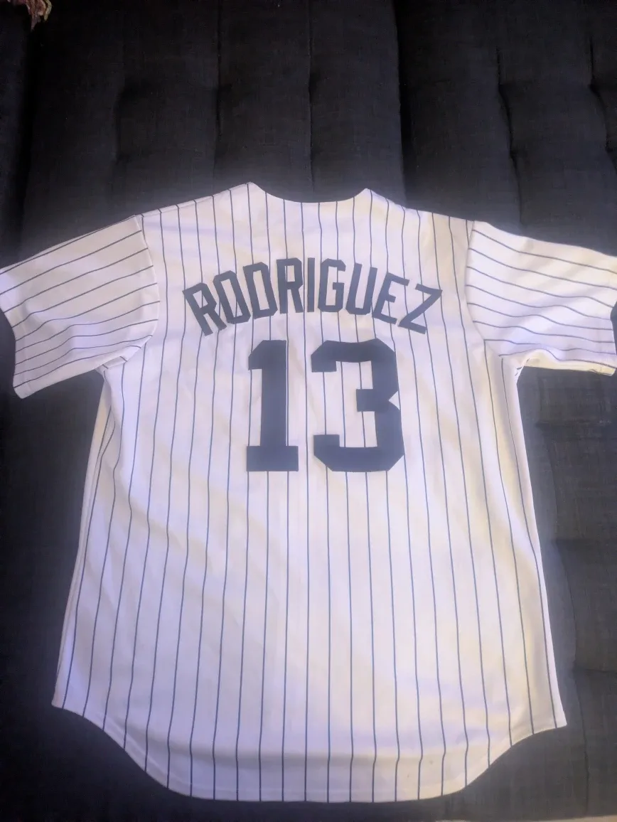 Majestic New York Yankees Rodriguez #13 Jersey - Size L image indicator(2)