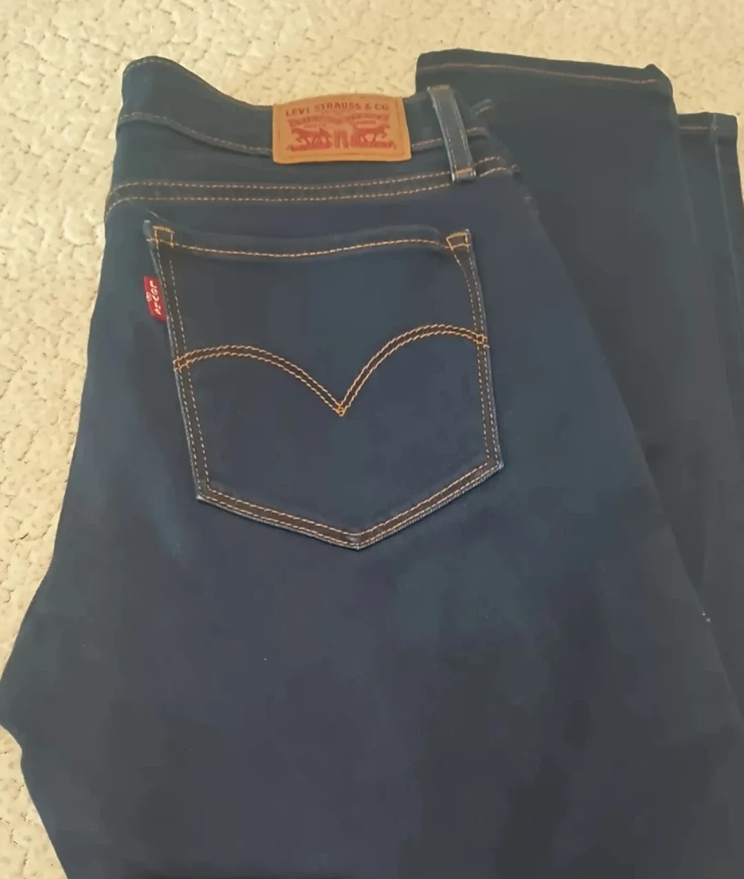 Levi's 711 Skinny Jeans - Size 29 image indicator(5)
