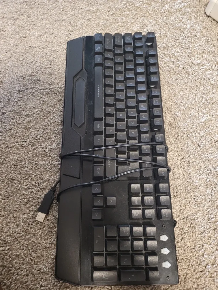 Senter HPX-K6200 Gaming Keyboard